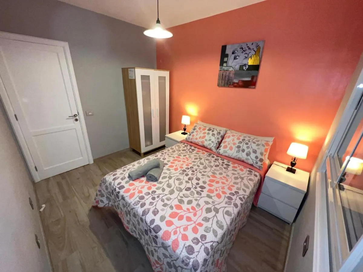 Bed & Breakfast Hostal O Pension Descanso Y Relax Puerto del Rosario  Spanje